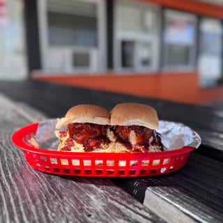 Pulled Chicken Sandwich